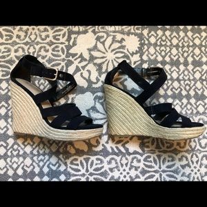 Target wedges